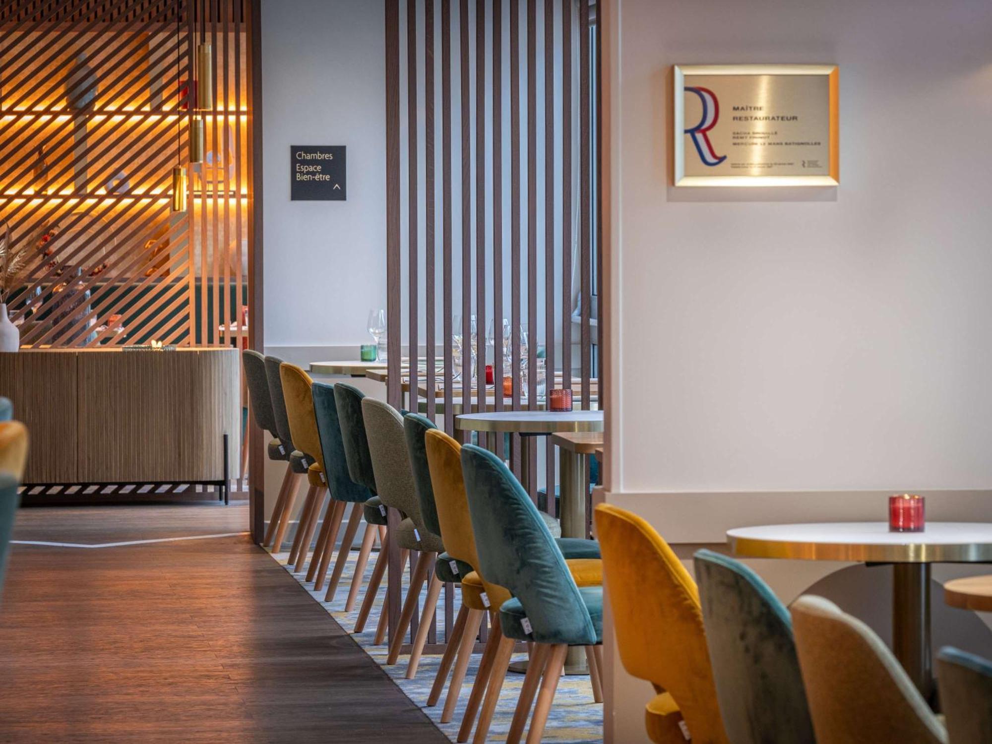 Hotel Mercure Batignolles 4*
