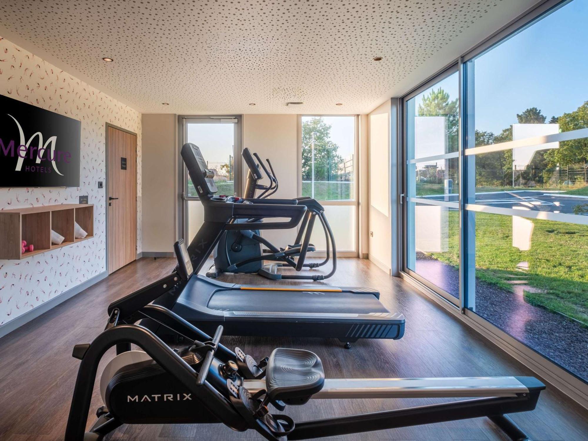 Mercure Batignolles 4*