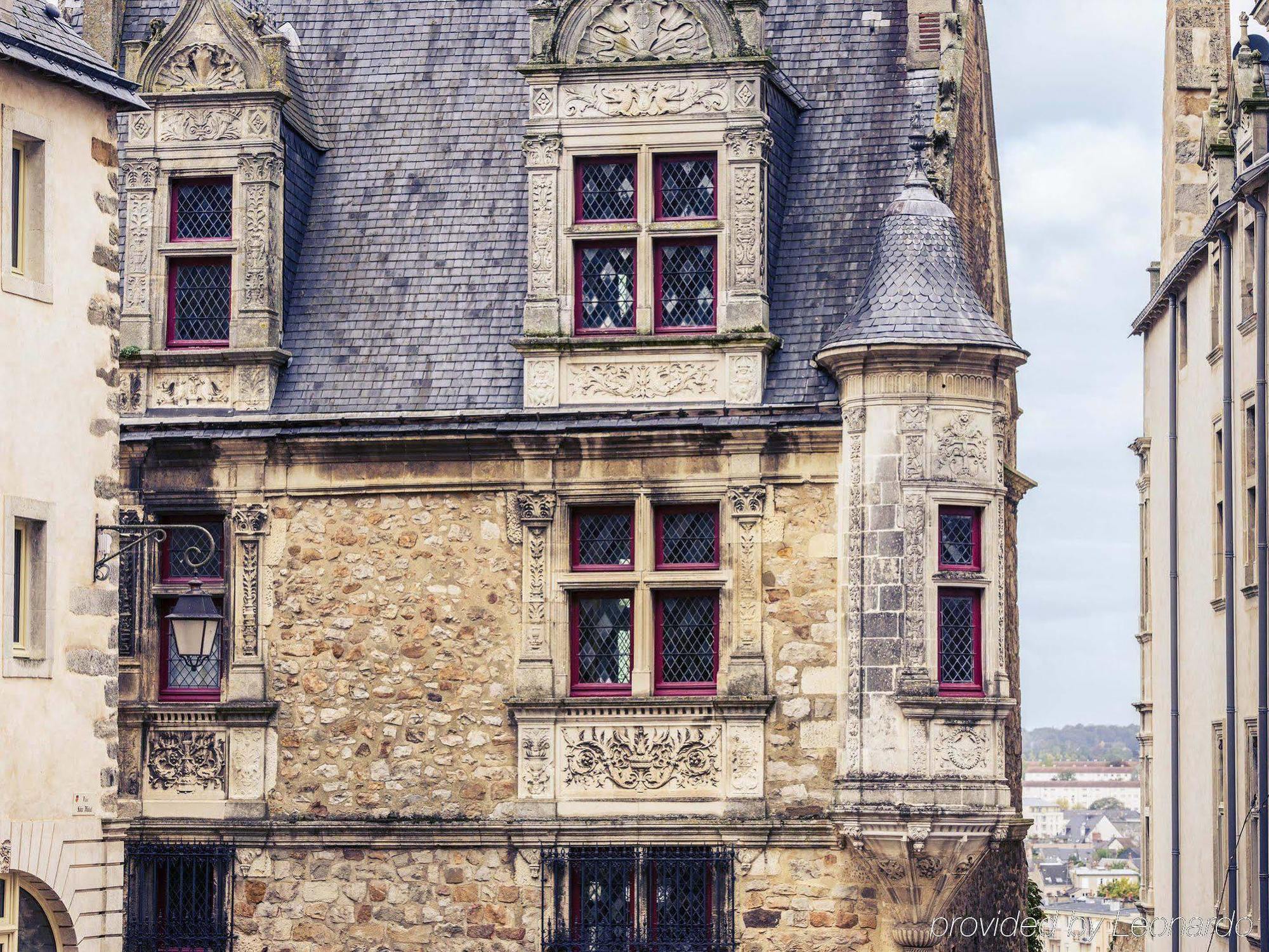 Mercure Batignolles Hotel 4*